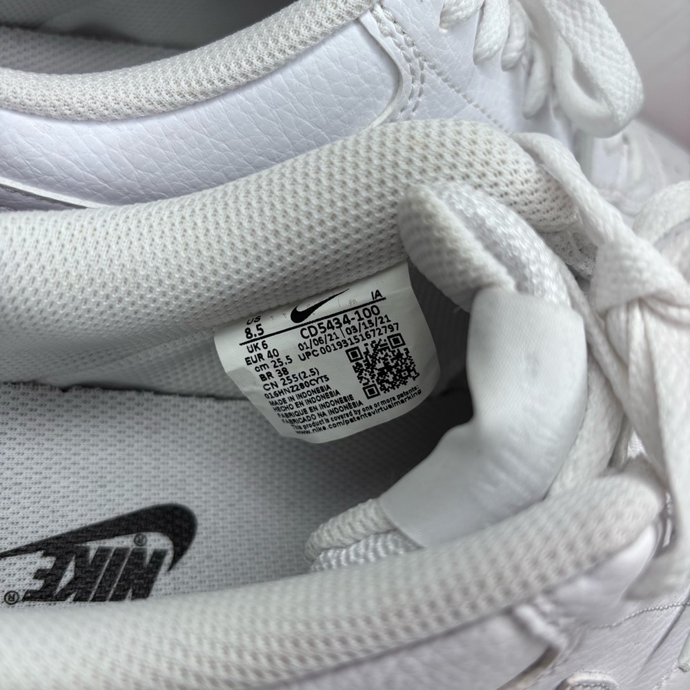 Nike Women’s Court Vision Low Sneakers - Picture 5 of 7